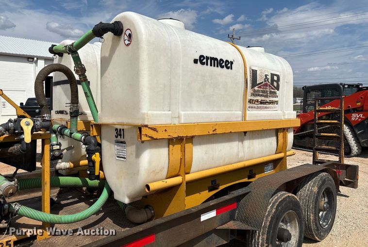 image for item EM0036 1999 Butler LT-2018-WR equipment trailer