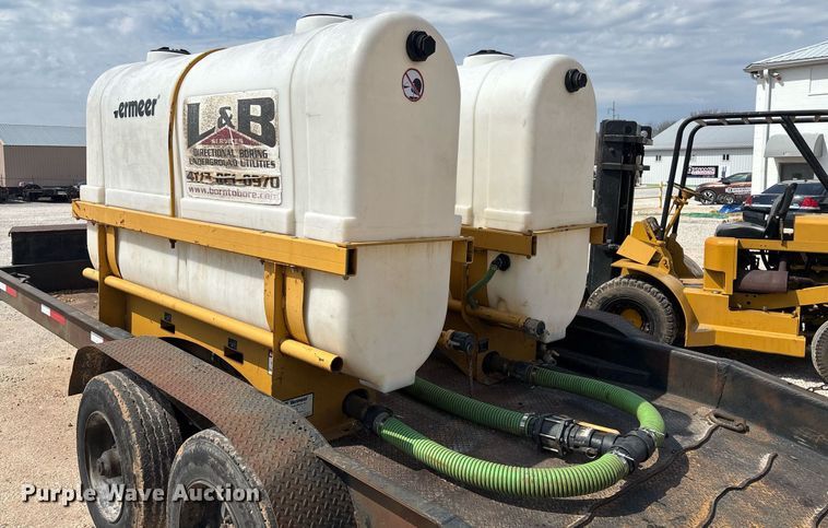 image for item EM0036 1999 Butler LT-2018-WR equipment trailer