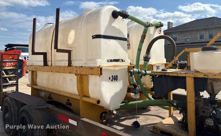 image for item EM0036 1999 Butler LT-2018-WR equipment trailer