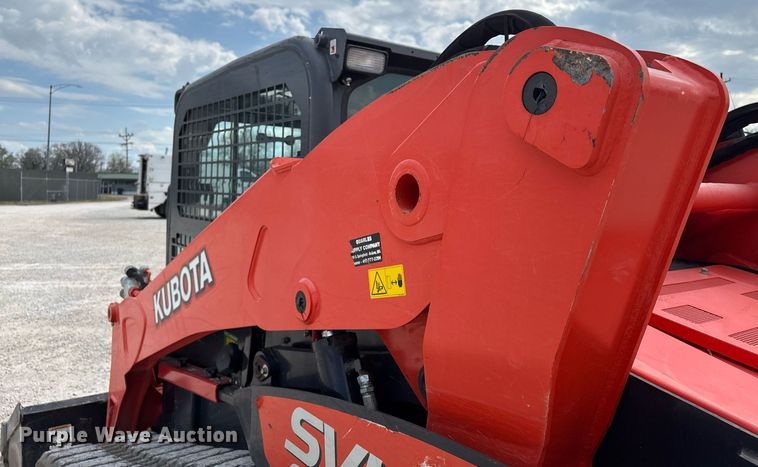 image for item EM0037 2021 Kubota SVL95-2S tracked skid steer loader