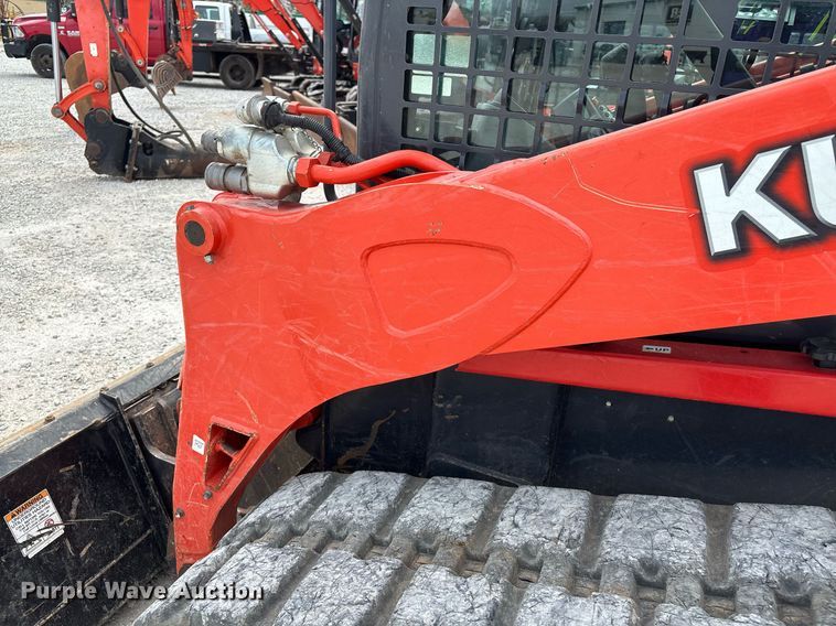 image for item EM0037 2021 Kubota SVL95-2S tracked skid steer loader