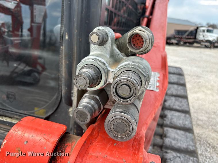 image for item EM0037 2021 Kubota SVL95-2S tracked skid steer loader