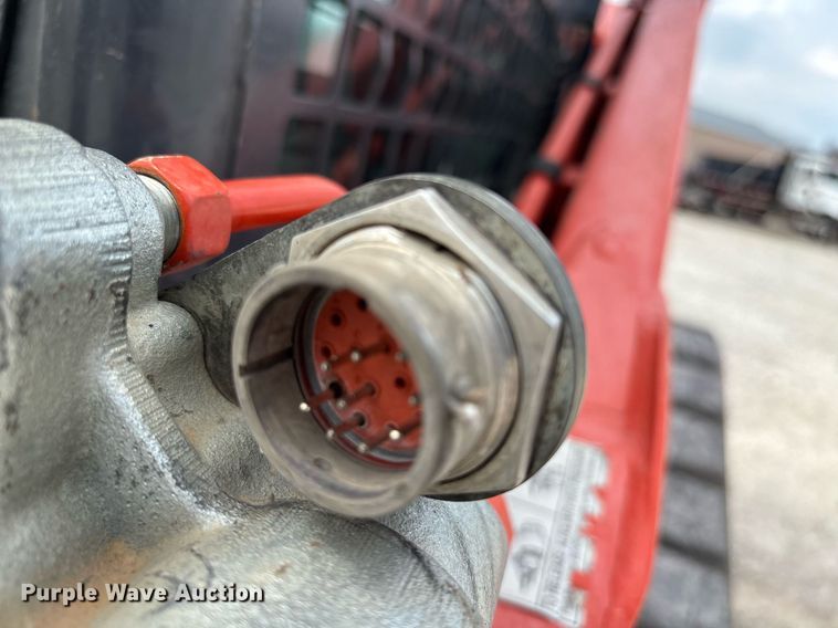 image for item EM0037 2021 Kubota SVL95-2S tracked skid steer loader