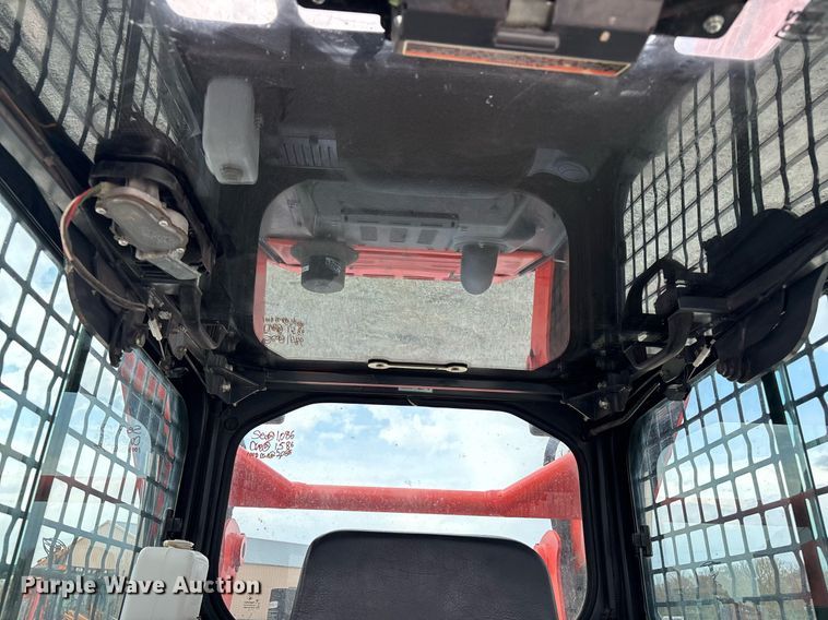 image for item EM0037 2021 Kubota SVL95-2S tracked skid steer loader