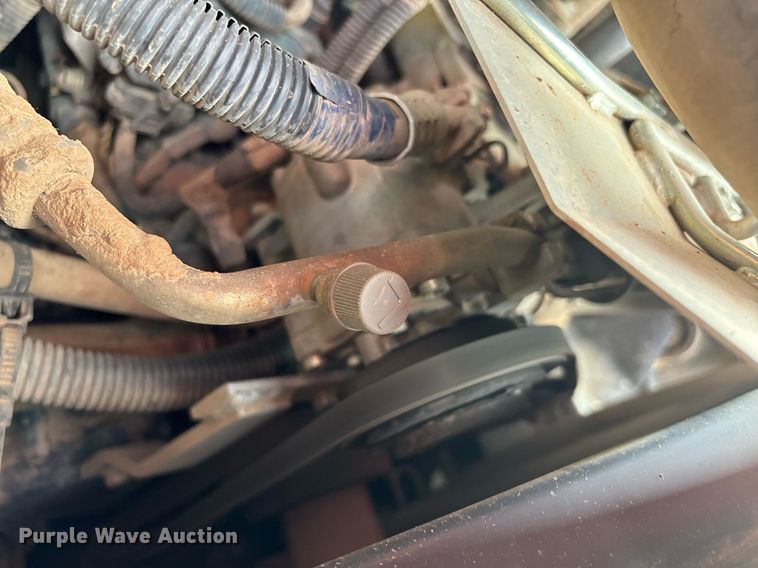 image for item EM0037 2021 Kubota SVL95-2S tracked skid steer loader