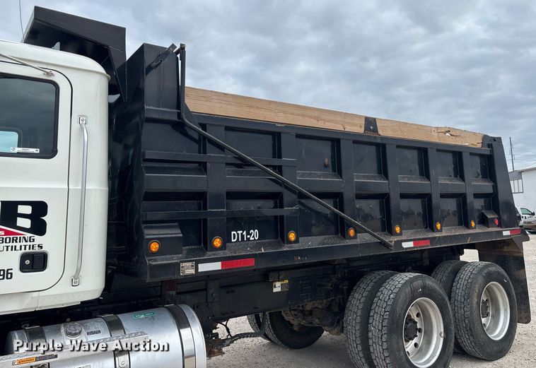 image for item EM0041 2020 Mack Pinnacle dump truck