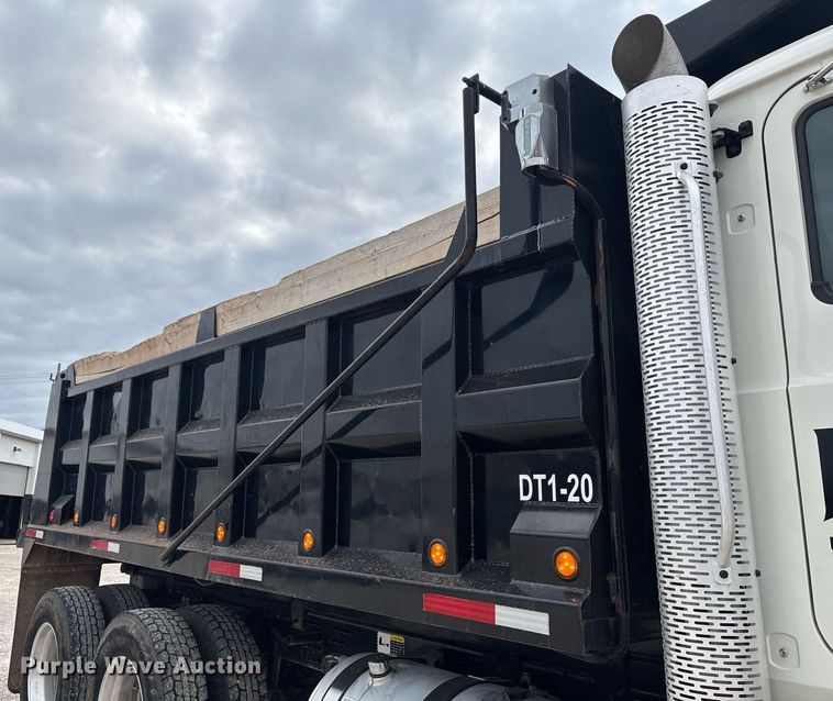 image for item EM0041 2020 Mack Pinnacle dump truck