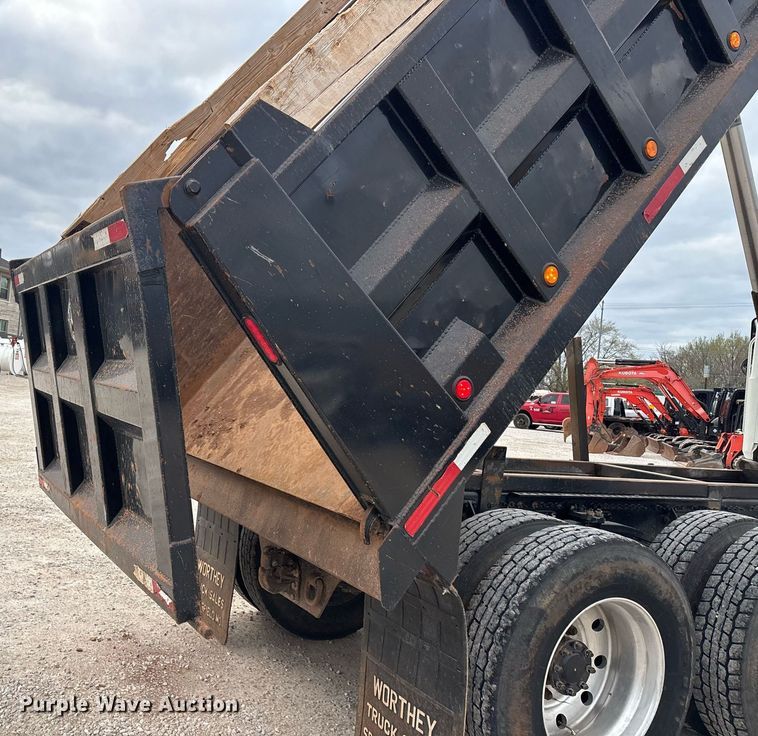 image for item EM0041 2020 Mack Pinnacle dump truck