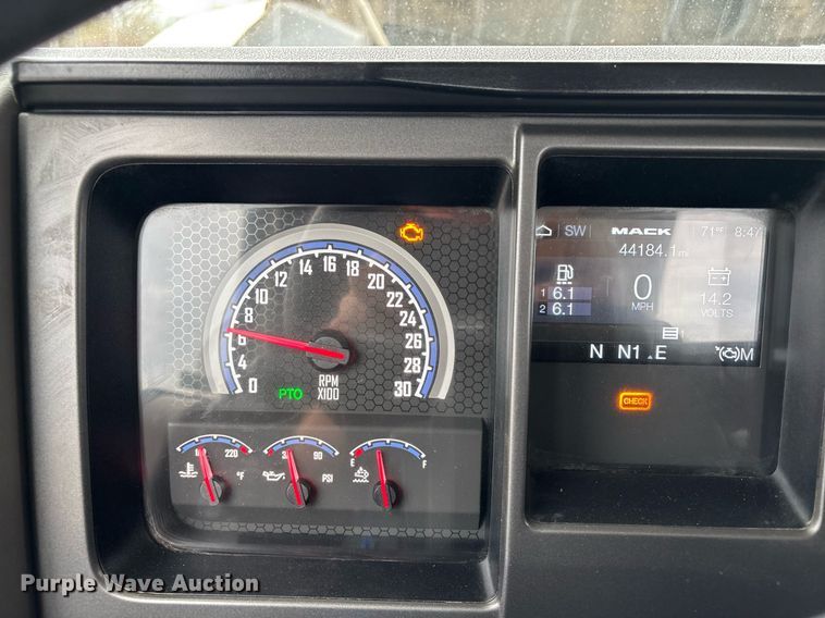 image for item EM0041 2020 Mack Pinnacle dump truck