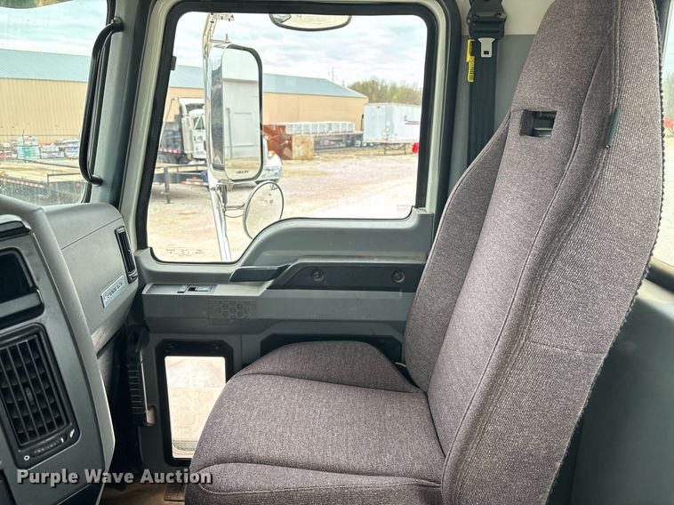 image for item EM0041 2020 Mack Pinnacle dump truck