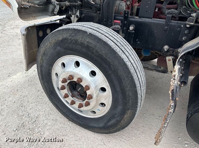 image for item EM0041 2020 Mack Pinnacle dump truck