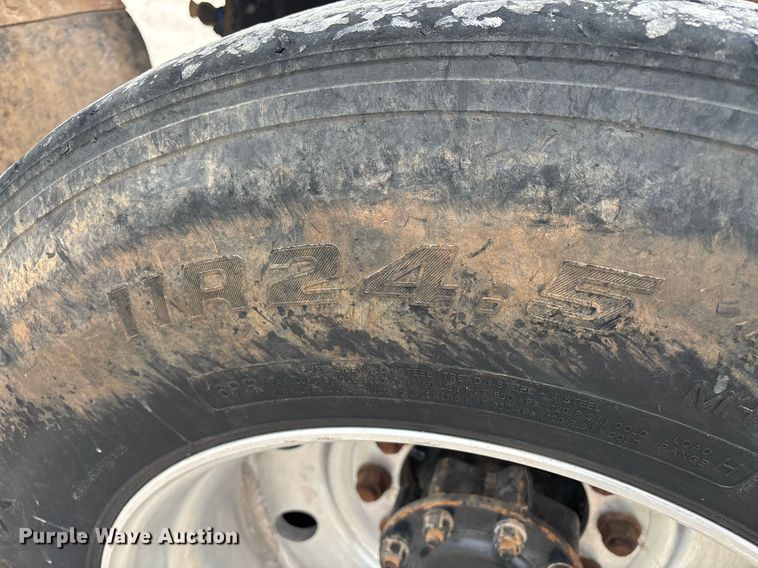 image for item EM0041 2020 Mack Pinnacle dump truck