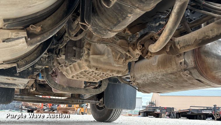 image for item EM0041 2020 Mack Pinnacle dump truck