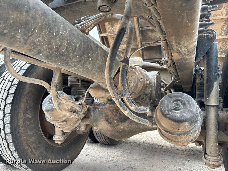 image for item EM0041 2020 Mack Pinnacle dump truck