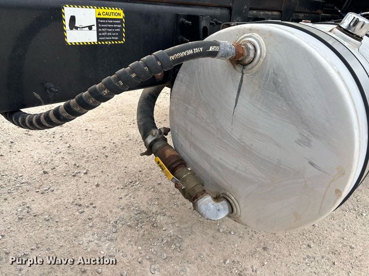 image for item EM0041 2020 Mack Pinnacle dump truck