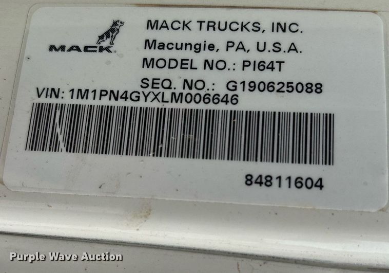 image for item EM0041 2020 Mack Pinnacle dump truck