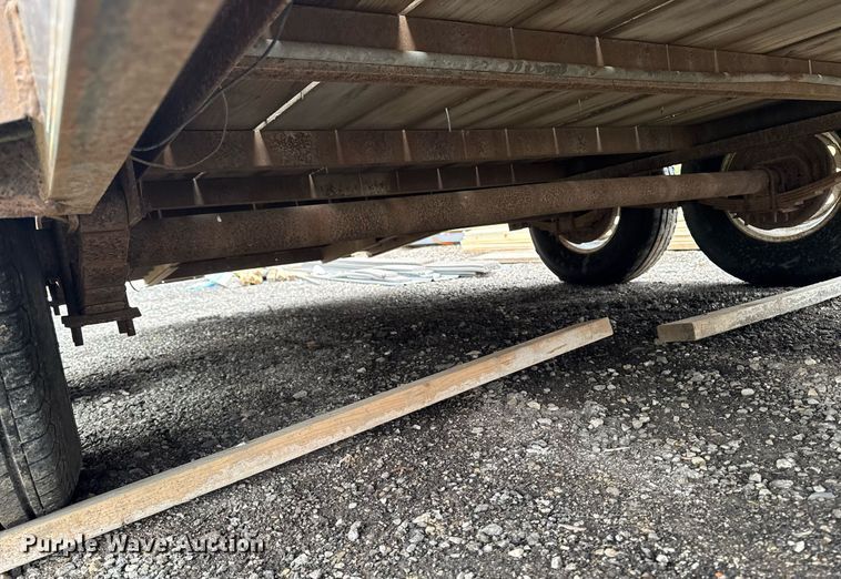 image for item EM3640 2004 Neal Manufacturing equipment trailer