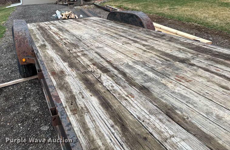 image for item EM3640 2004 Neal Manufacturing equipment trailer