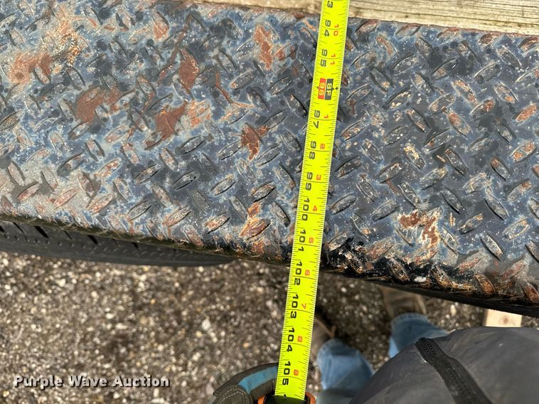 image for item EM3640 2004 Neal Manufacturing equipment trailer