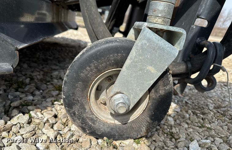 image for item EM3662 2017 Bobcat MI 72 skid steer finish mower