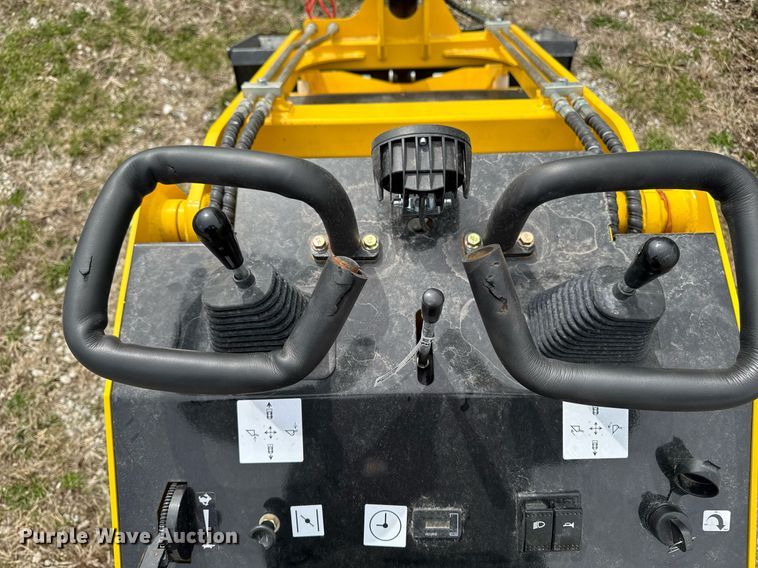 image for item EM3664 2024 MachPro MP-S300 compact utility loader