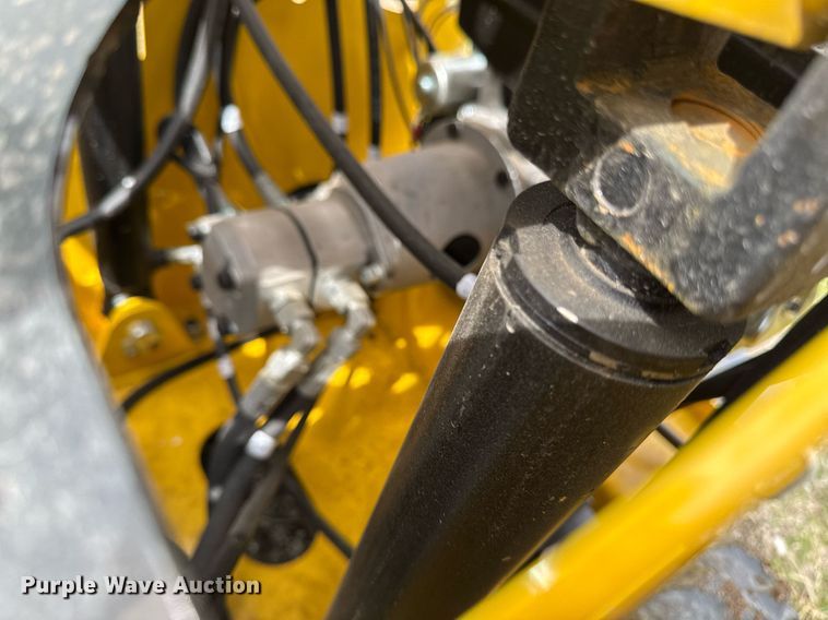 image for item EM3664 2024 MachPro MP-S300 compact utility loader