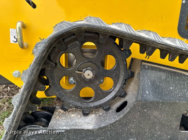 image for item EM3664 2024 MachPro MP-S300 compact utility loader