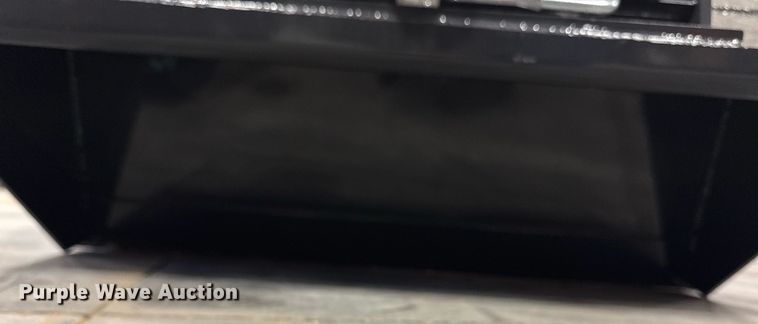 image for item EM3687 Landhero LDH-BC380 compact utility loader