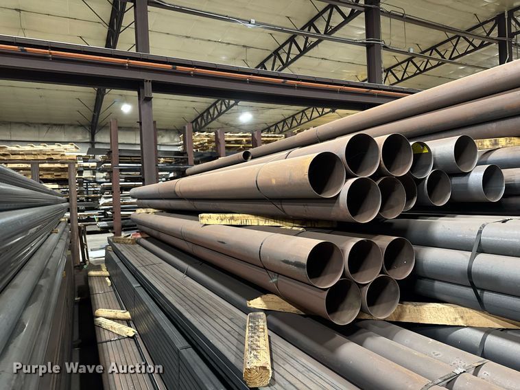 image for item EM3699 Approximately 77 steel pipes