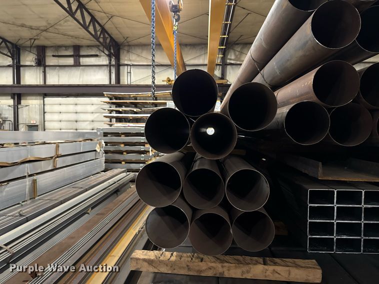 image for item EM3699 Approximately 77 steel pipes