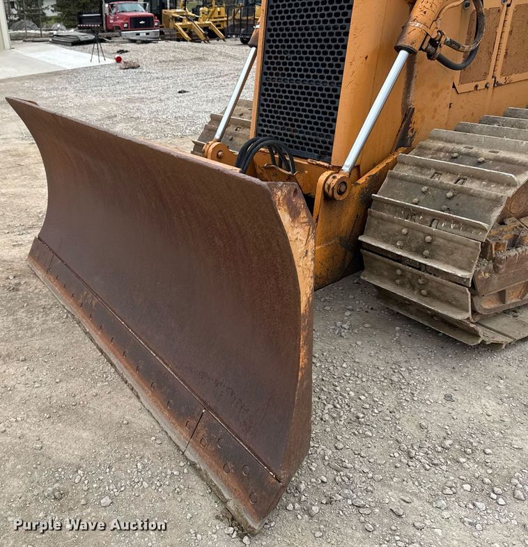 image for item EM3711 2000 Case 1150H dozer