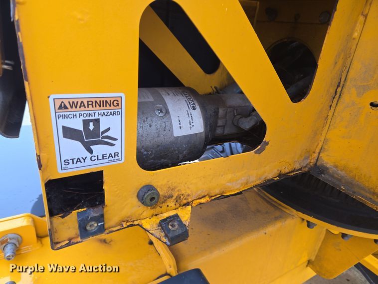 image for item EM6008 2018 Haulotte 55XA boom lift