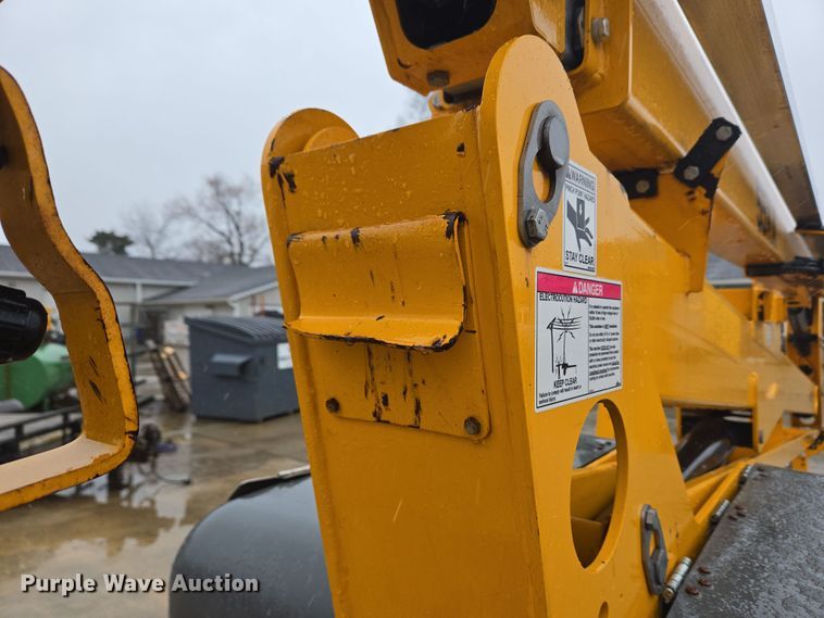 image for item EM6008 2018 Haulotte 55XA boom lift