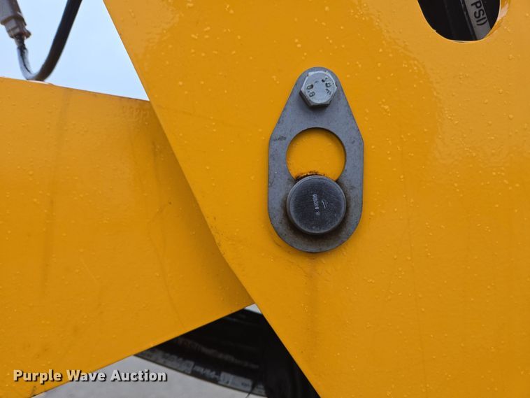 image for item EM6008 2018 Haulotte 55XA boom lift