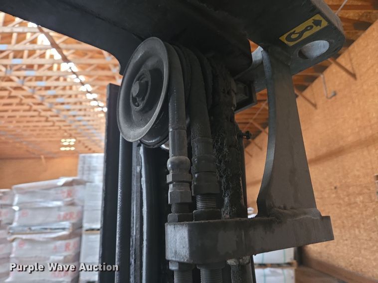 image for item EM6009 Mitsubishi FGC25 forklift