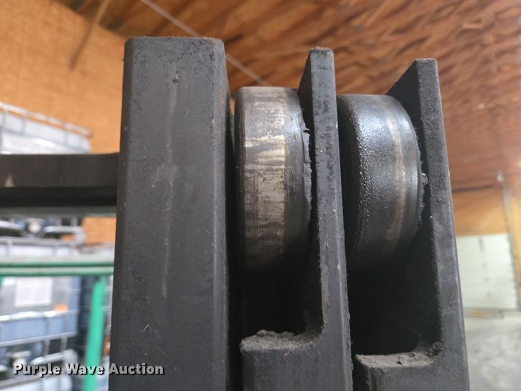 image for item EM6009 Mitsubishi FGC25 forklift