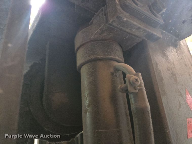 image for item EM6009 Mitsubishi FGC25 forklift