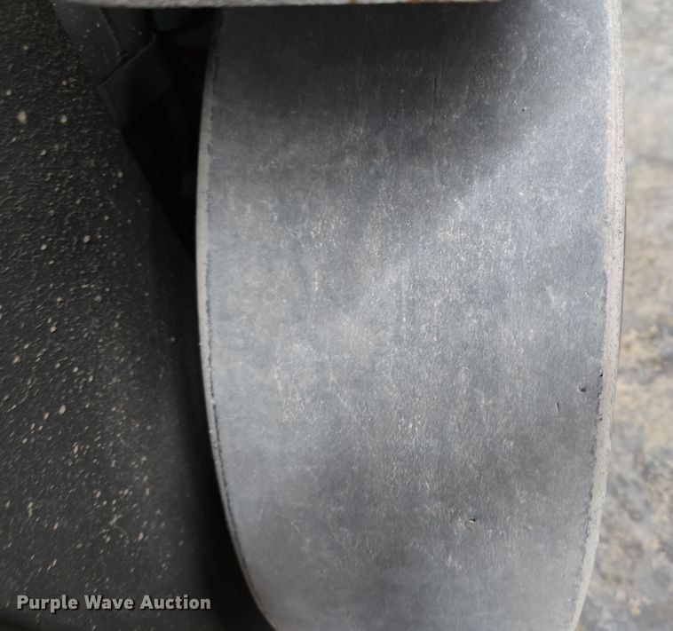 image for item EM6009 Mitsubishi FGC25 forklift