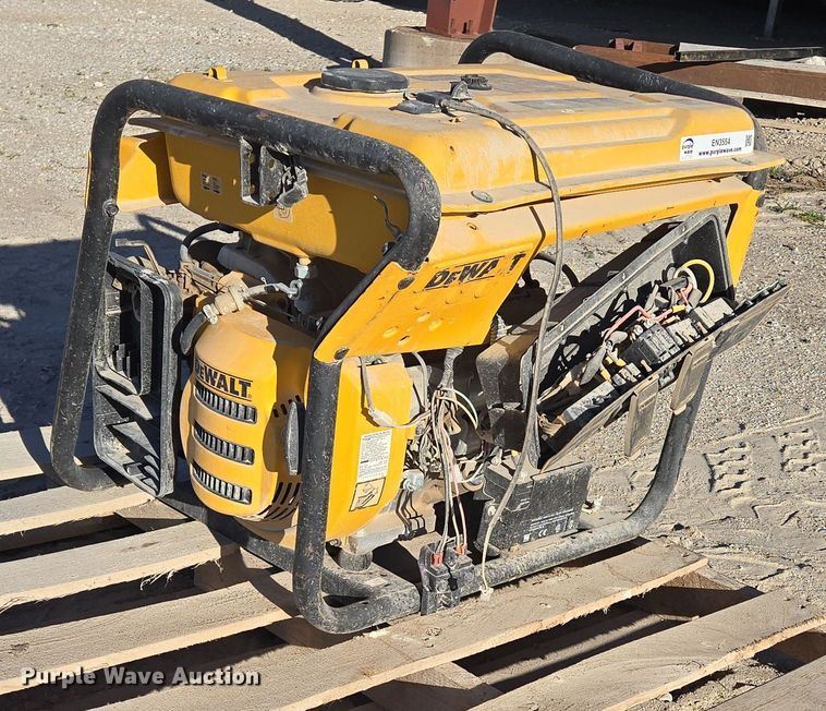 image for item EN3554 Dewalt PMC168000 generator