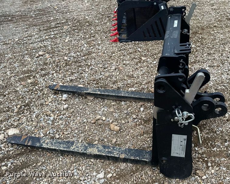 image for item EN5209 JCB wheel loader forks