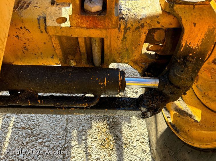 image for item EN5231 2004 JCB 508C telehandler