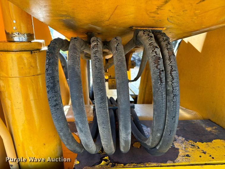 image for item EN5231 2004 JCB 508C telehandler