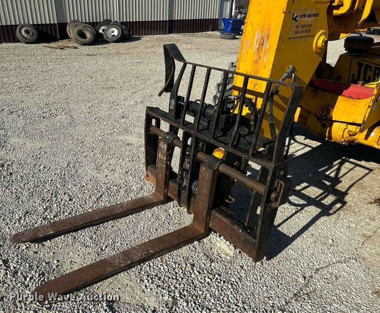 image for item EN5231 2004 JCB 508C telehandler