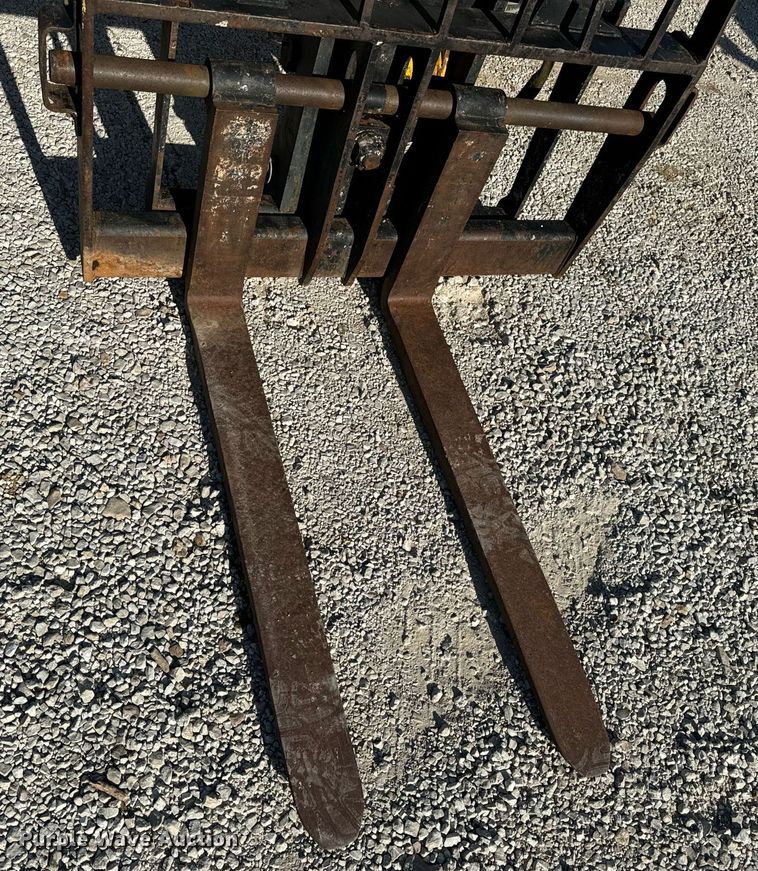 image for item EN5231 2004 JCB 508C telehandler