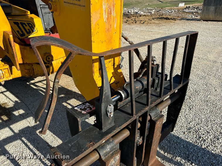 image for item EN5231 2004 JCB 508C telehandler