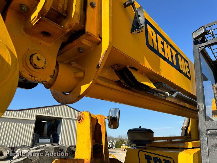 image for item EN5231 2004 JCB 508C telehandler