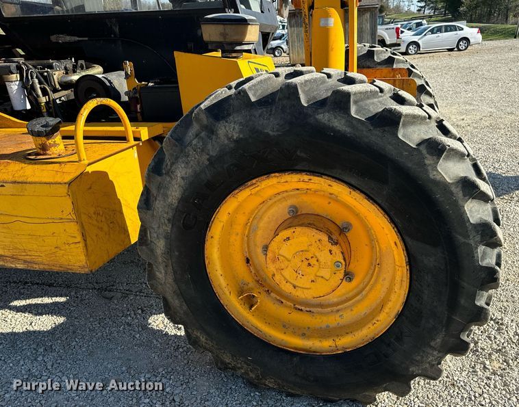 image for item EN5231 2004 JCB 508C telehandler