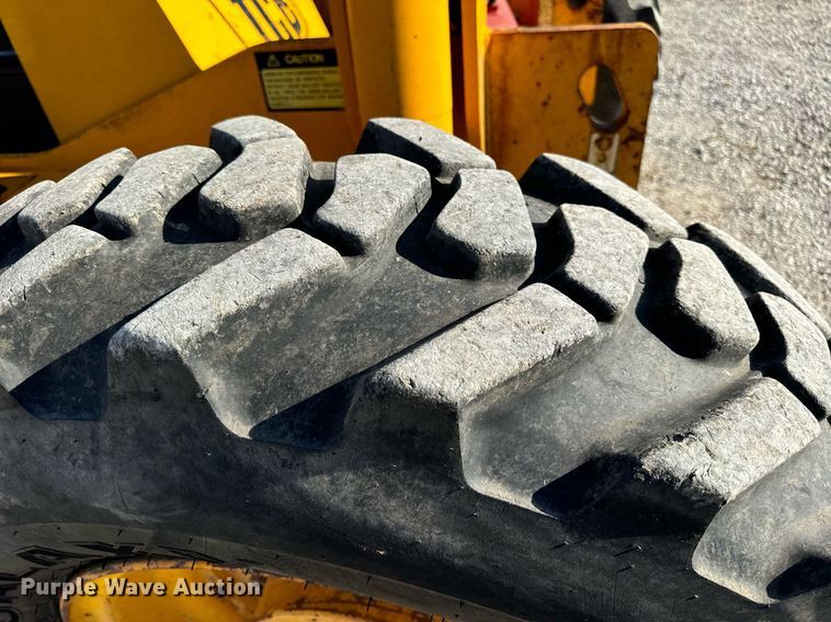 image for item EN5231 2004 JCB 508C telehandler