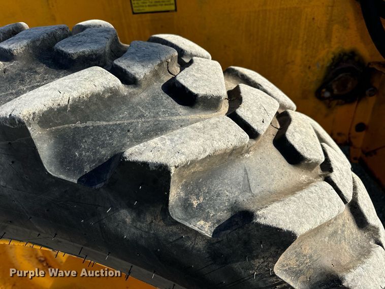 image for item EN5231 2004 JCB 508C telehandler