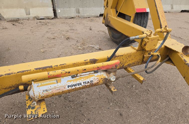 image for item EN8783 1980 Wheeler Reeler reel trailer